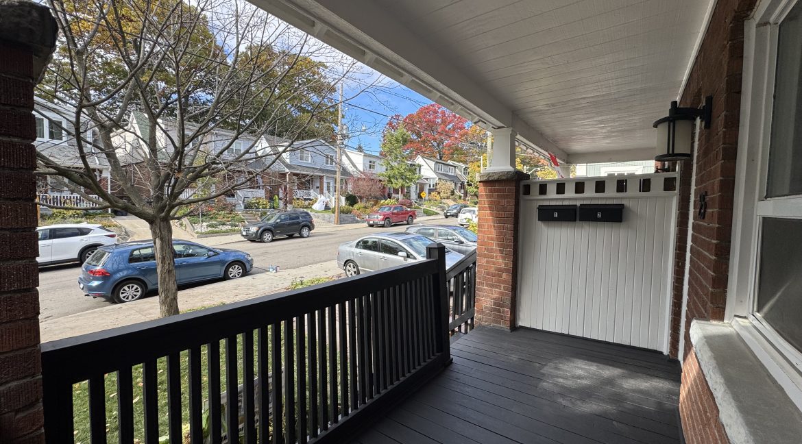 4 Front porch 4