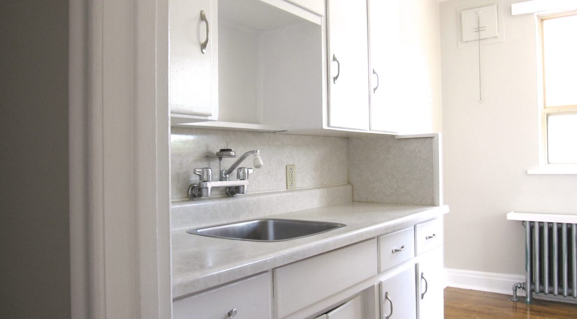10 Kitchen