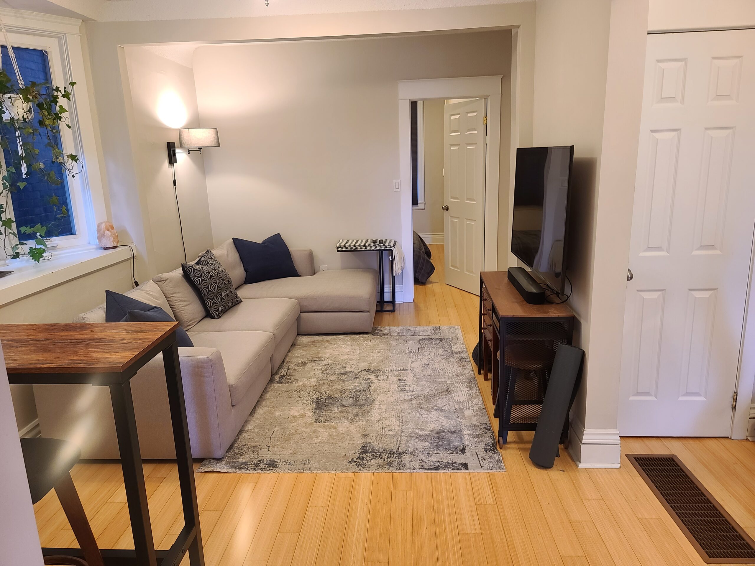 1235 Gerrard Main – Spacious, Open Concept One Bedroom with Private Deck Located in the Heart of Leslieville!