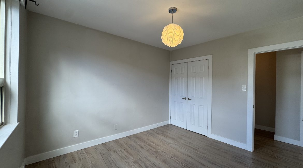 18 Bedroom main 1