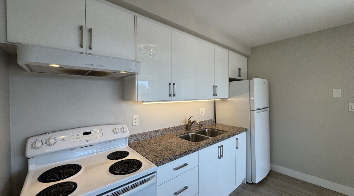 2 Kitchen 2