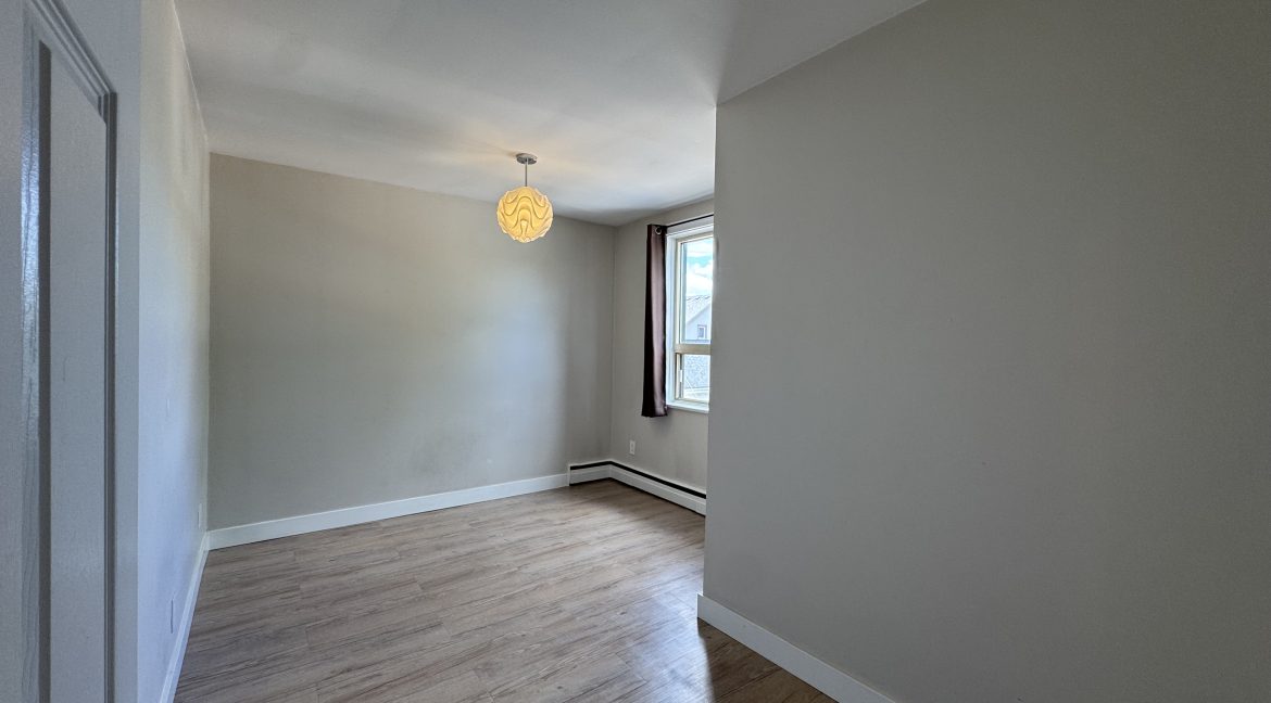 24 Bedroom 1